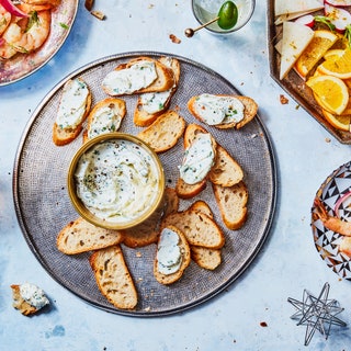 Homemade Cheese Spread With Garlic and Herbs